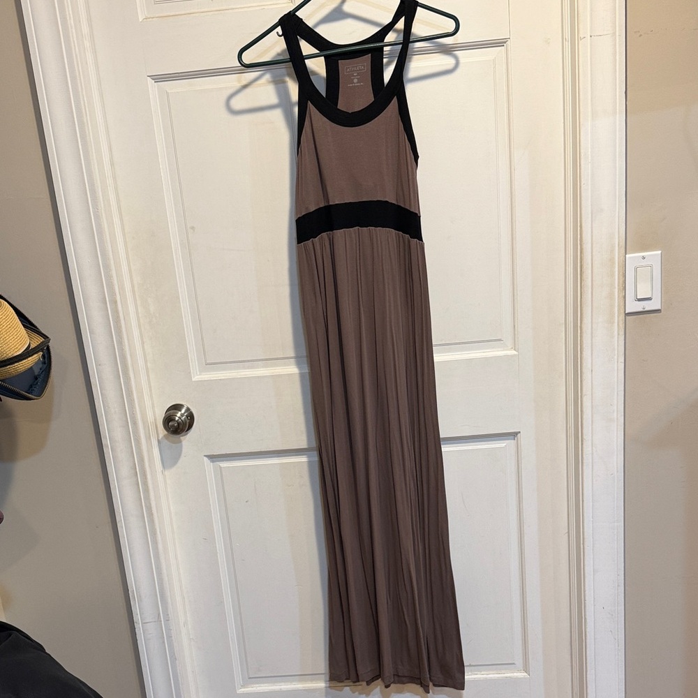 Athleta Brown and Black Maxi Dress